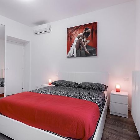 Stayeasy Filzi11 - 3 Bedrooms, 2 Baths - Central Station Milano Exteriör bild