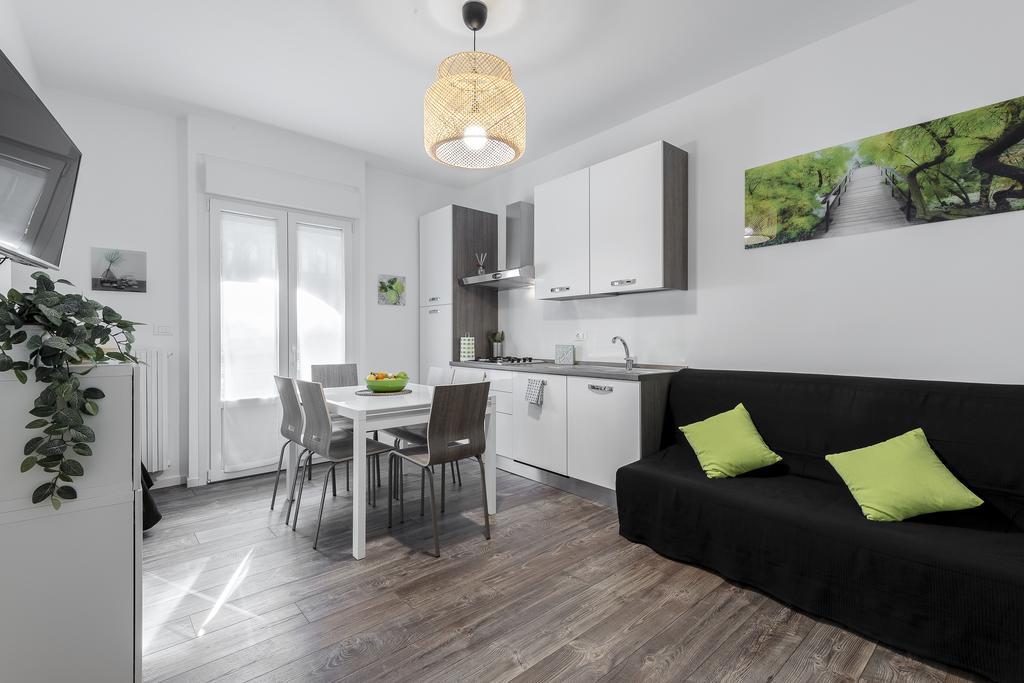 Stayeasy Filzi11 - 3 Bedrooms, 2 Baths - Central Station Milano Exteriör bild