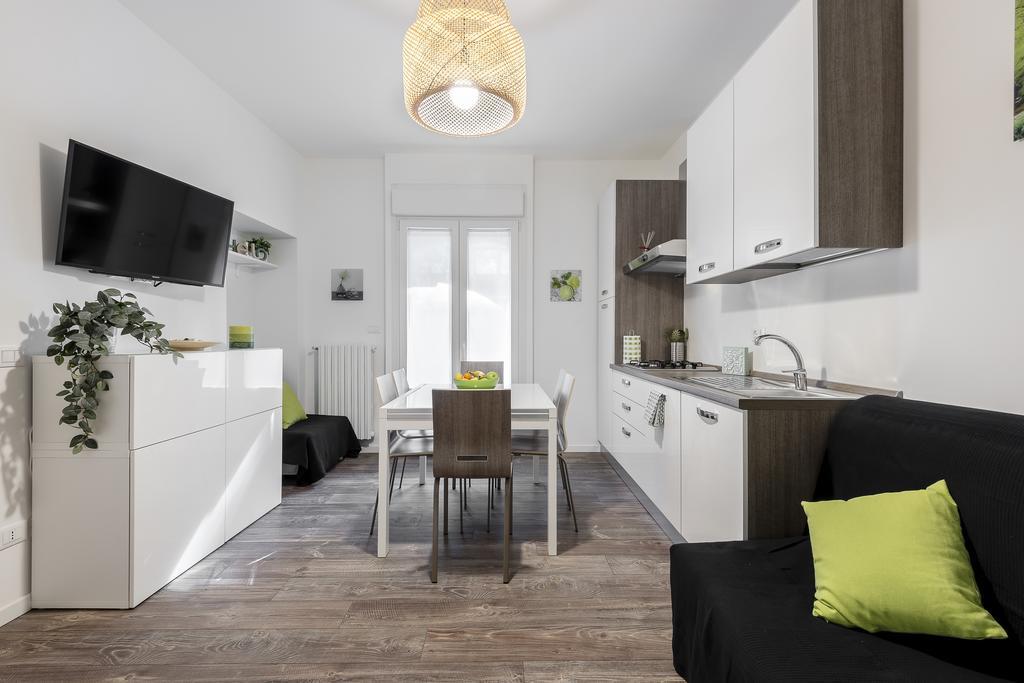 Stayeasy Filzi11 - 3 Bedrooms, 2 Baths - Central Station Milano Exteriör bild