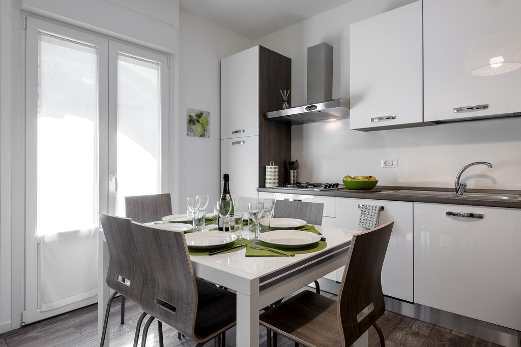 Stayeasy Filzi11 - 3 Bedrooms, 2 Baths - Central Station Milano Exteriör bild